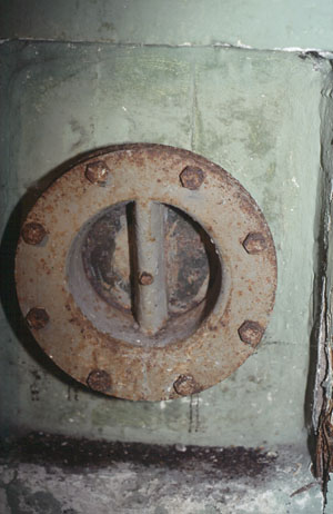 Überdruckventil alter Bauart