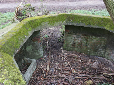 Behelfsm��ige OB 600 s�dlich des Flughafens