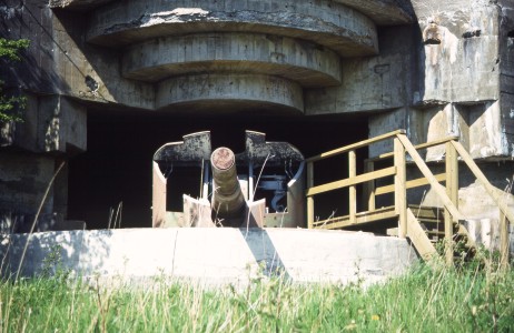 M 270 mit 15cm Geschütz M/23 L/45 dän. Fertigung