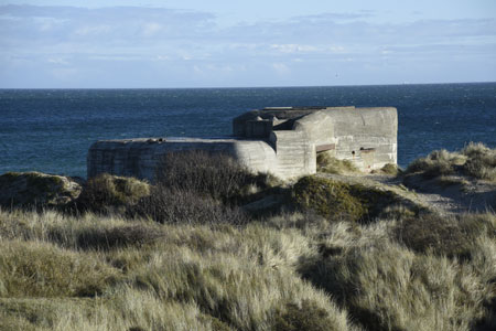 L 410A - Zugbefehlsstelle mit Flak-Bettung