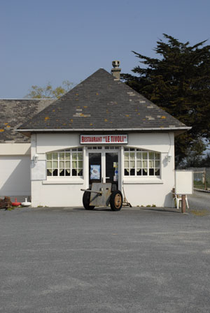 Touristenf�nger bei der Pointe du Hoc