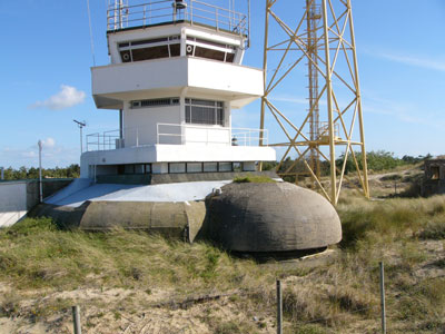 Leitstand R 636a als Fundament f�r eine Seefunkstelle