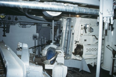 28cm Drillingsturm, unter der Gesch�tzplattform