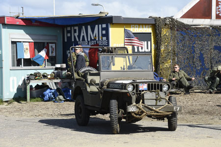 Etliche Willy's waren in Scheveningen zu sehen