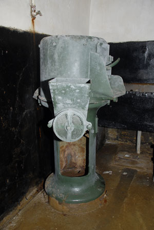 Kartoffelsch�lmaschine