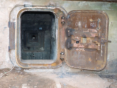 B-Werk Besseringen 1997 - Eingangst�r